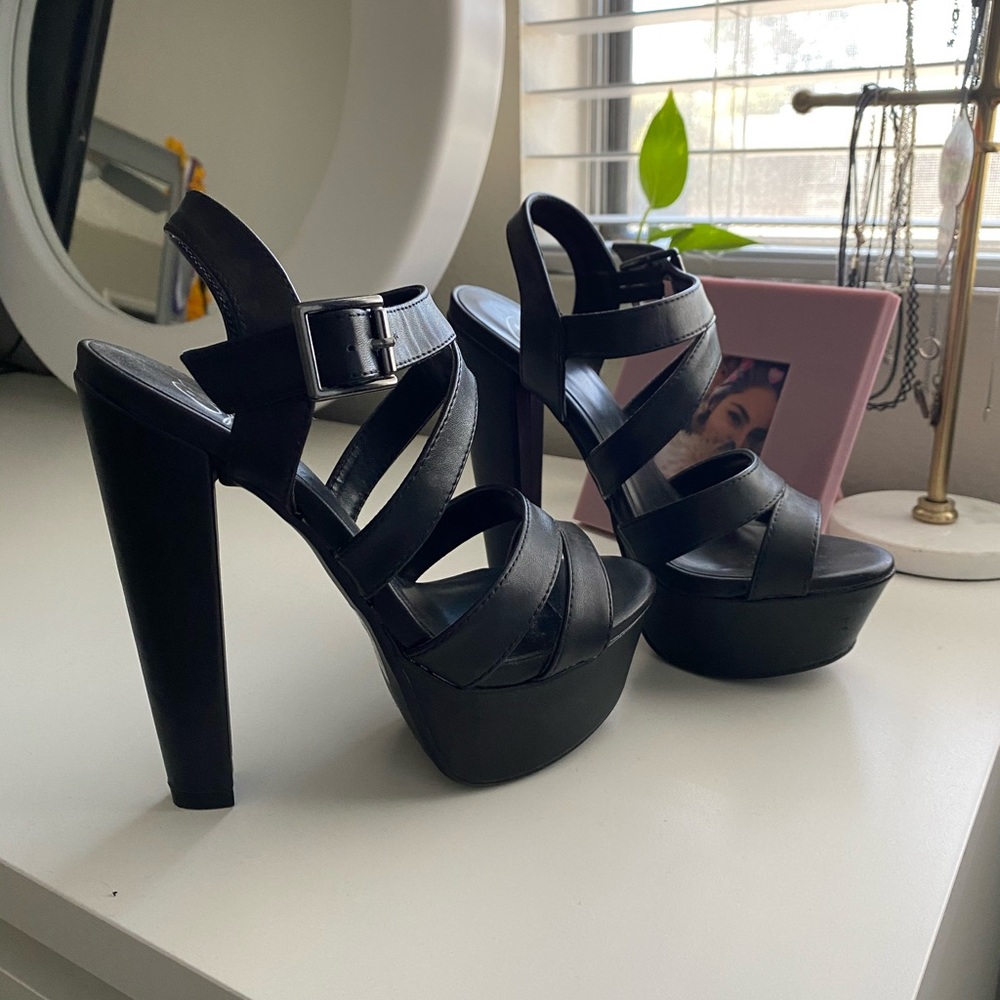 Platform heels